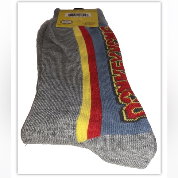 Donkey Kong Crew Socks 1 Pair Men 6.5-12 Gray Yellow Gamer Nintendo 8 Bit Mario - Picture 9 of 10